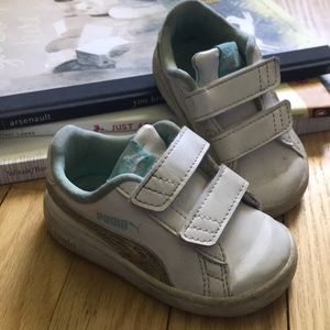 Puma Sneakers